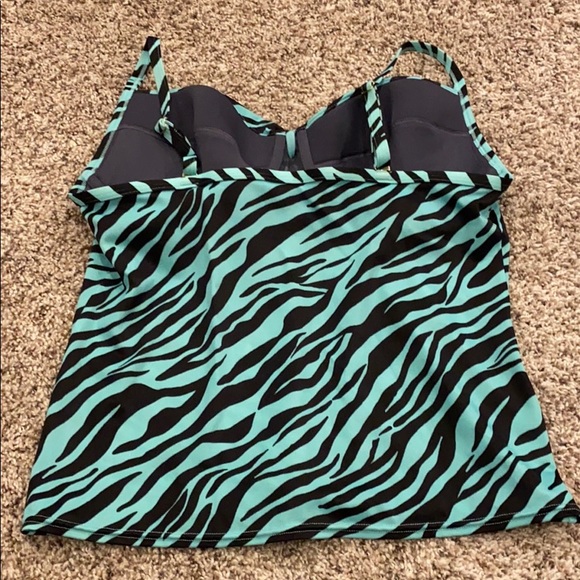 Swim top Victoria Secret - Picture 2 of 2